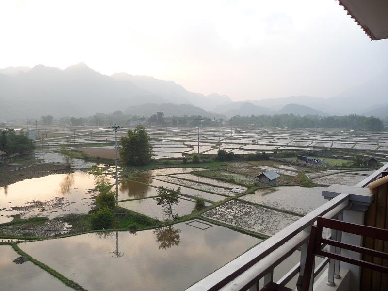 Mai Chau Valley View Hotel Hòa Bình Exteriör bild